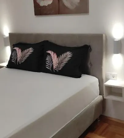 Apartment Stars Lux Budva